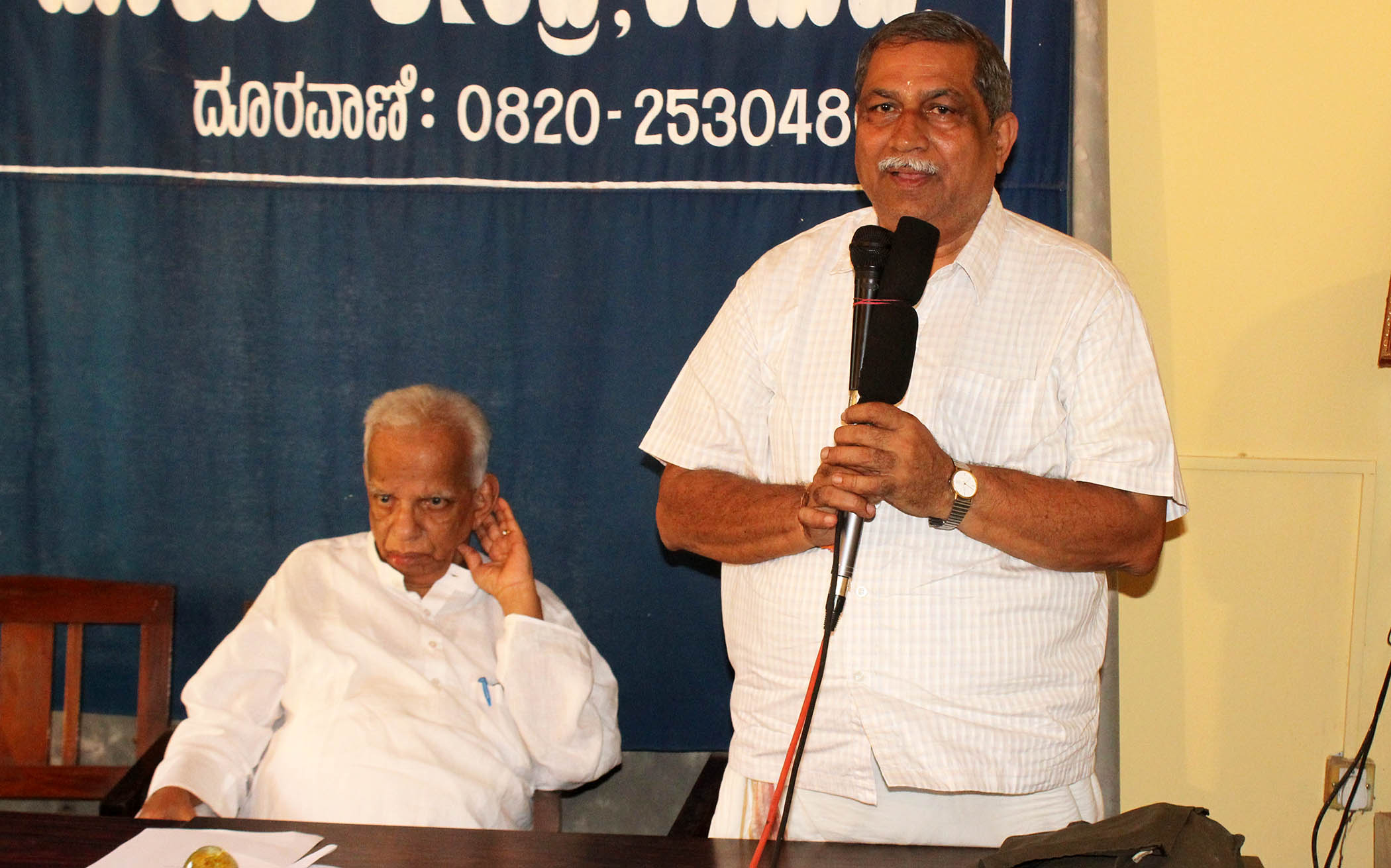 ಜಿಎಸ್‌ಟಿ ಕರಡು ಜನರ ಮುಂದಿಡುವಲ್ಲಿ ಜನಪ್ರತಿನಿಧಿಗಳು ವಿಫಲ: ಗುಜ್ಜಾಡಿ ಪ್ರಭಾಕರ ನಾಯಕ್